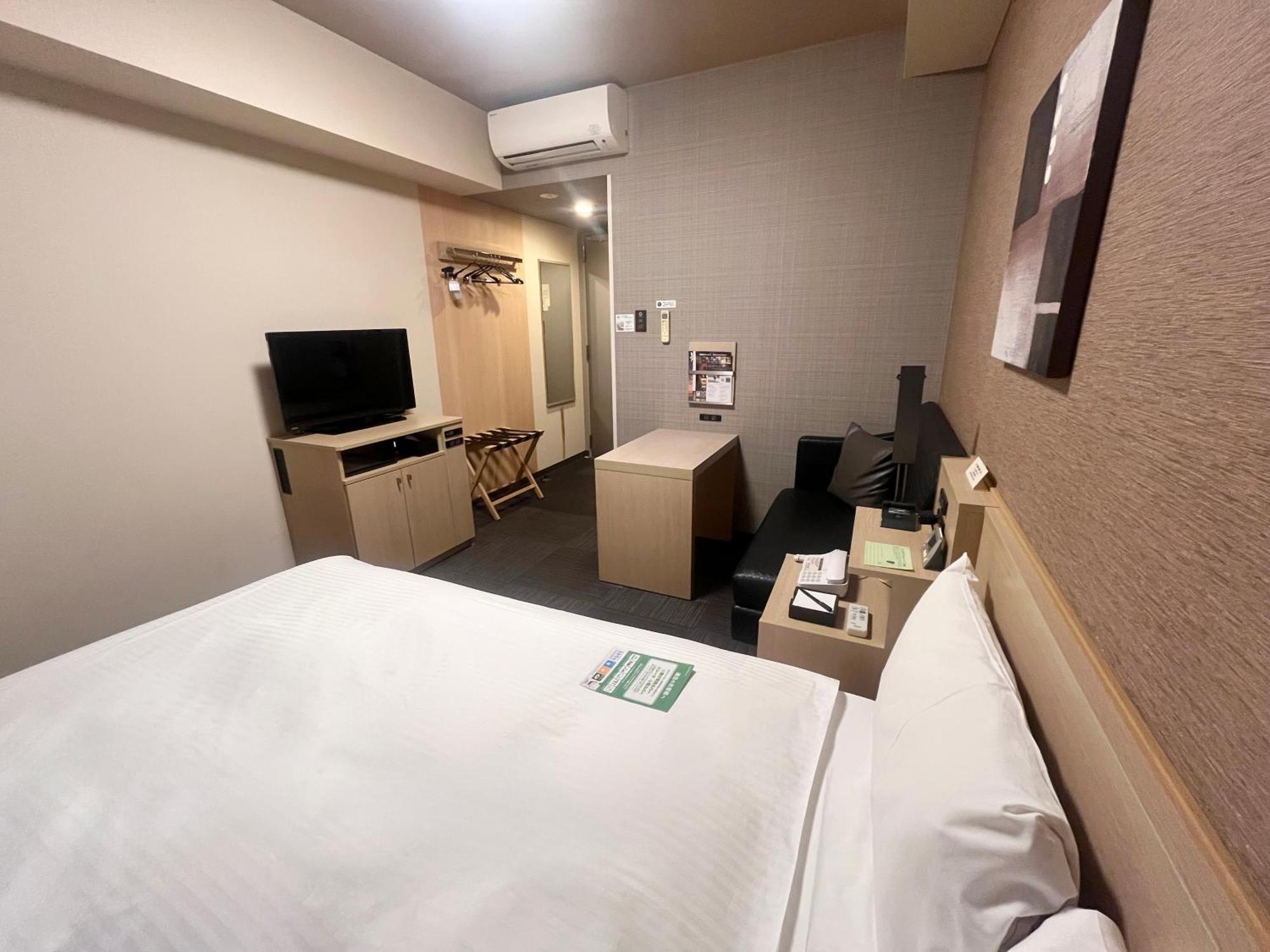 ​Hotel Route-Inn Ube​ Esterno foto