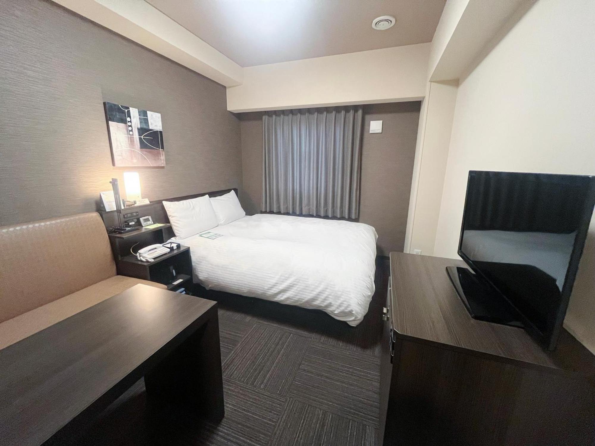 ​Hotel Route-Inn Ube​ Esterno foto