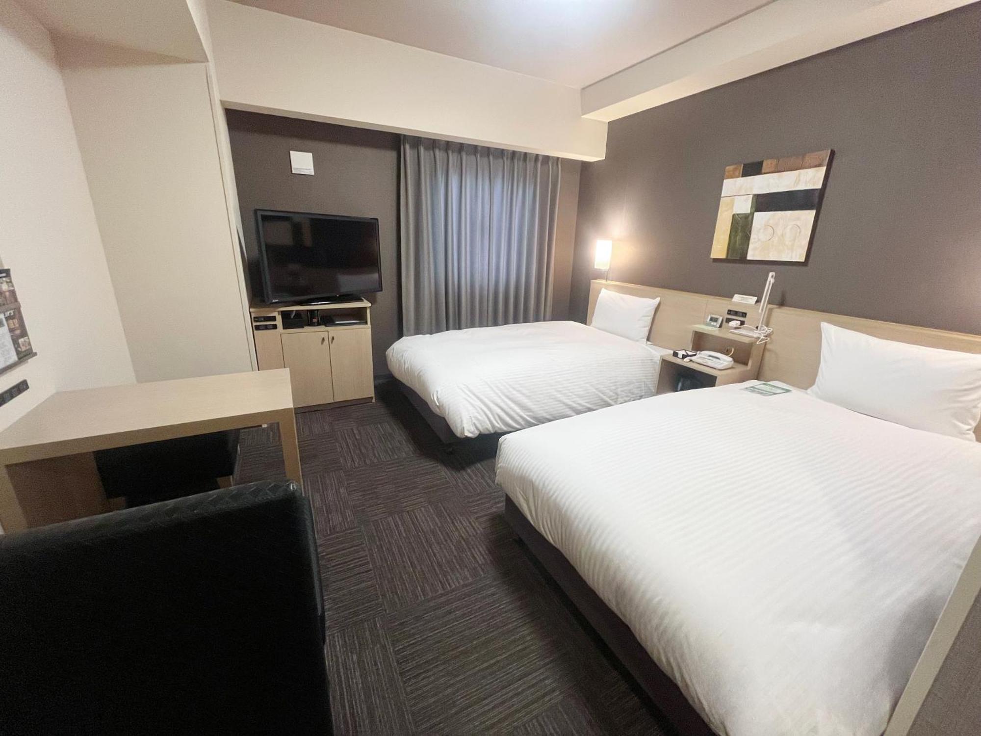 ​Hotel Route-Inn Ube​ Esterno foto