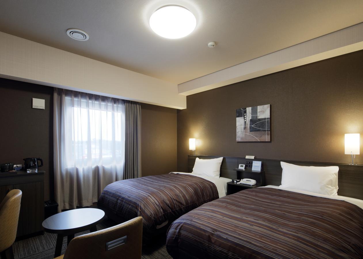 ​Hotel Route-Inn Ube​ Esterno foto